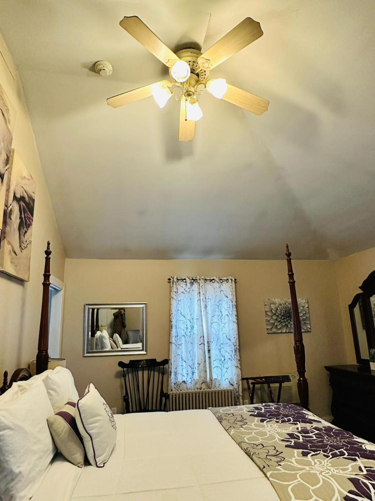 The Hamilton Hoppin House Hotel Middletown Bagian luar foto